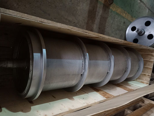 Construction Wall Scraping Offshore Crane Parts Gray Four Roller